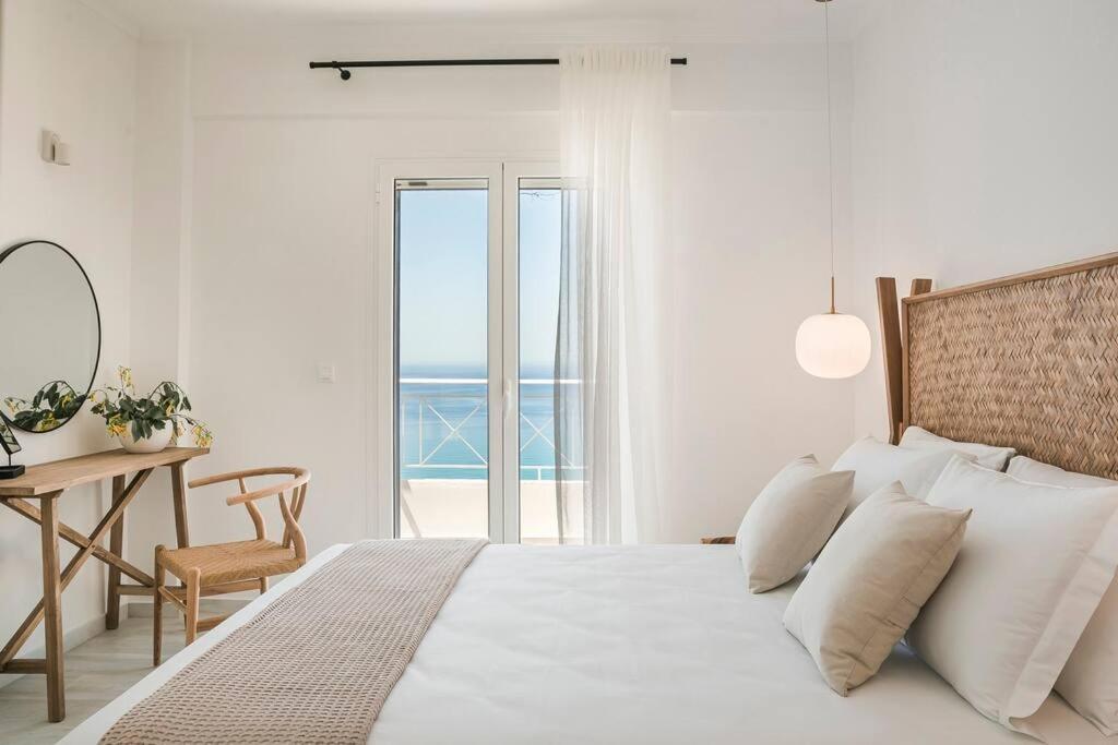 Lourdas White Villa Lourdata  Esterno foto